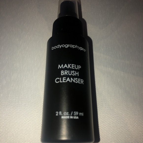 BodyographyPro Makeup Brush Cleanser - Picture 5 of 6